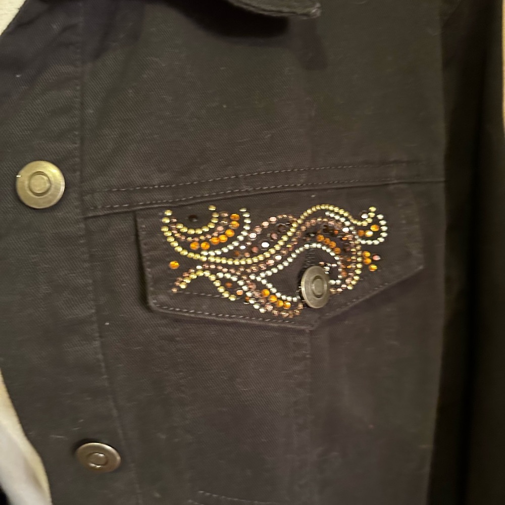 Distinct Jean jacket Black Large. - Picture 6 of 6